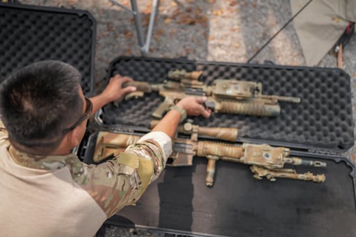 us-army-rangers-with-weapons-modern-rifle-on-tabl-2025-01-31-05-18-47-utc